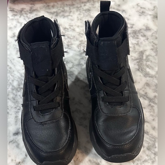 Boots nike new, water and snow resistant like new - Picture 1 of 5